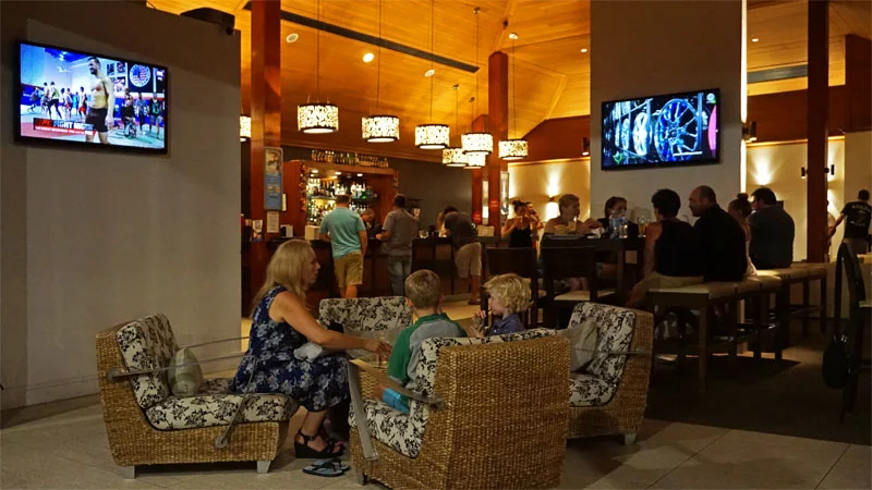 Gutes Essen in der Bar und am Frühstücksbuffet Gutes Essen in der Bar und am Frühstücksbuffet