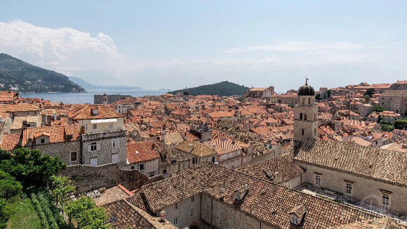 Rote Dächer der Altstadt von Dubrovnik