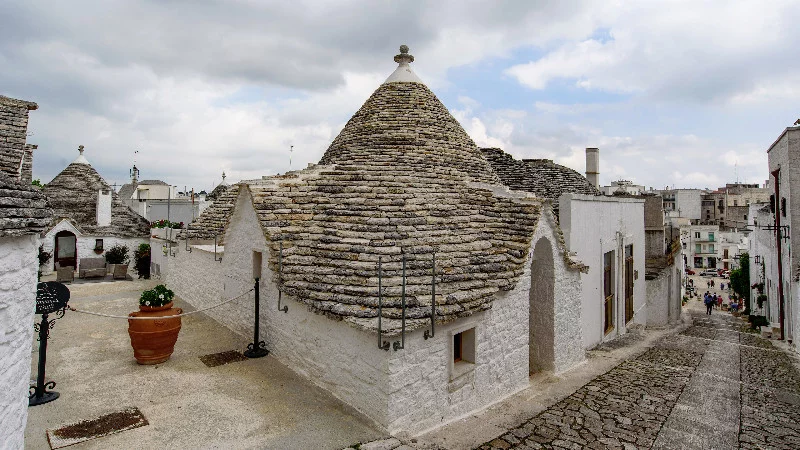 Neu renovierte Trulli Häuser