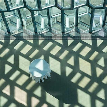 Harpa Concert Hall Licht und Schatten