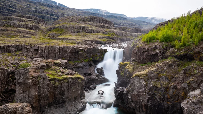 Nykurhylsfoss waterfall in Iceland