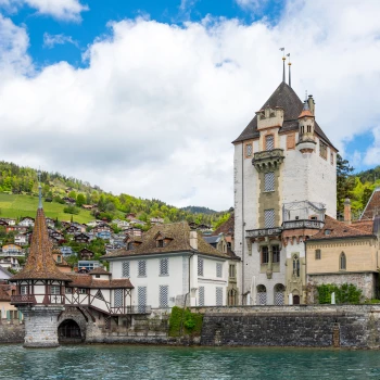 Schloss Oberhofen vom Schiff aus