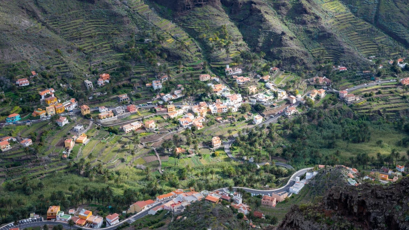Mirador de El Palmarejo mit Blick auf das Valle Gran Rey Mirador de El Palmarejo mit Blick auf das Valle Gran Rey
