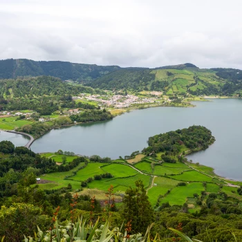 Sete Cidades vom Miradouro do Cerrado das Freiras