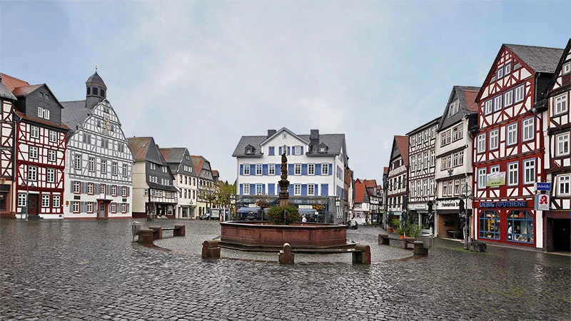 Historische Fachwerkhäuser am Marktplatz in Butzbach