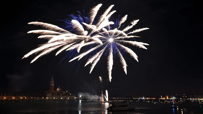 Silvesterfeuerwerk in Venedig