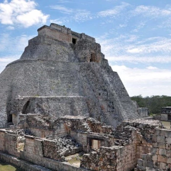Uxmal Pyramide in Mexiko