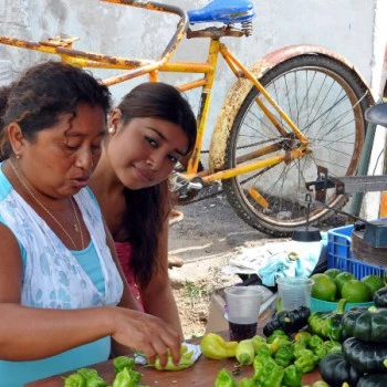 Mexikanerin auf dem Markt in Hunucma