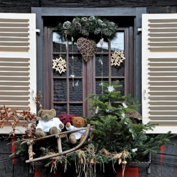 Christmas decoration at the window