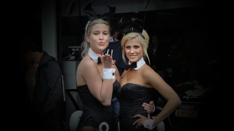 Bunnys bei der DTM Bunnys bei der DTM