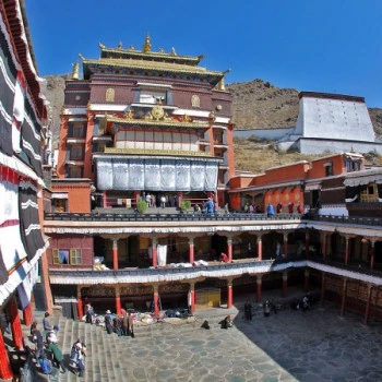 Courtyard of Tashilhunpo Monastery