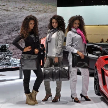 Models at the IAA Frankfurt - Lamborghini